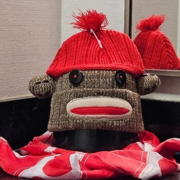 Vintage Accessories - 70s DELUX SOCK MONKEY PULL ON ADULT HAT